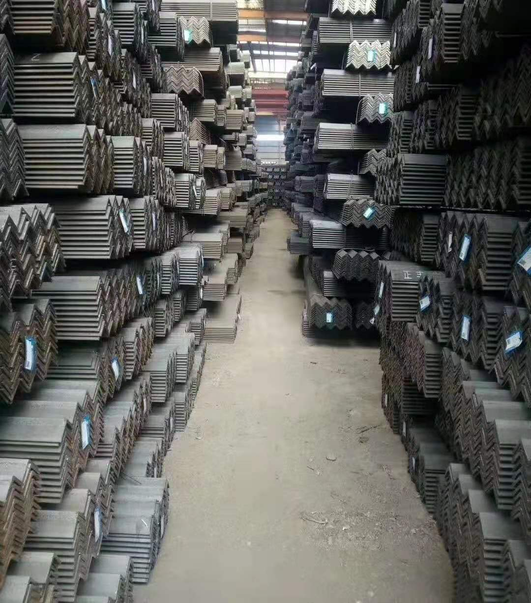 角钢 万吨现货
